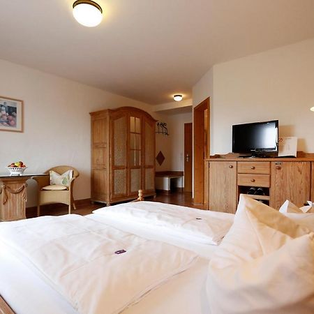 Das Landhotel Weingut Gernert Sankt Martin Dış mekan fotoğraf