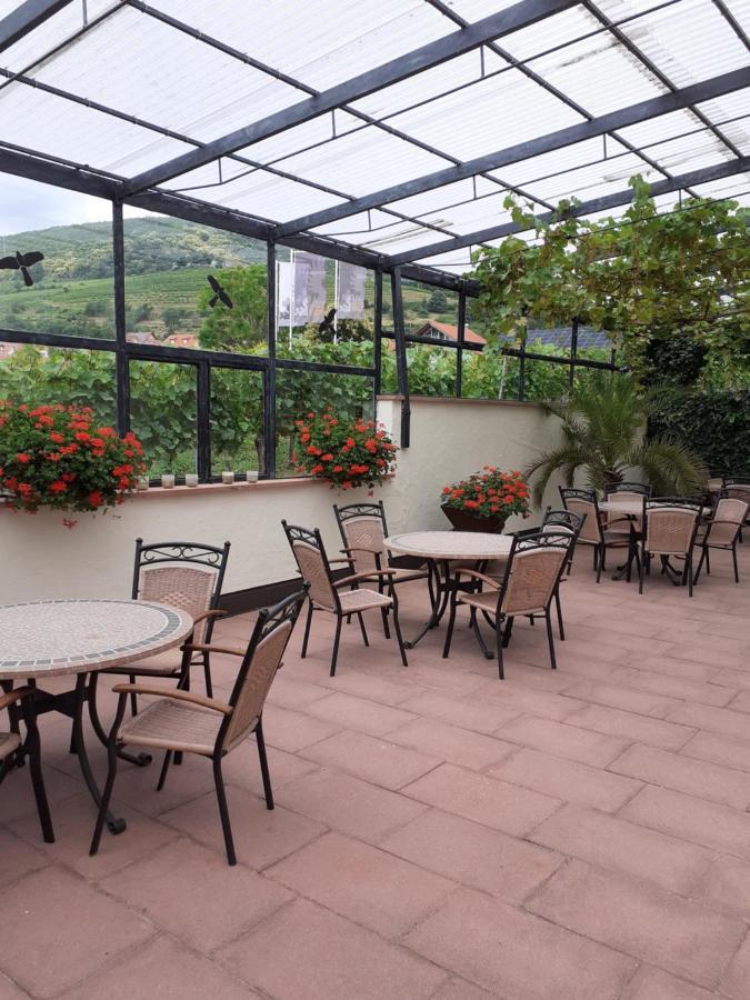 Das Landhotel Weingut Gernert Sankt Martin Dış mekan fotoğraf